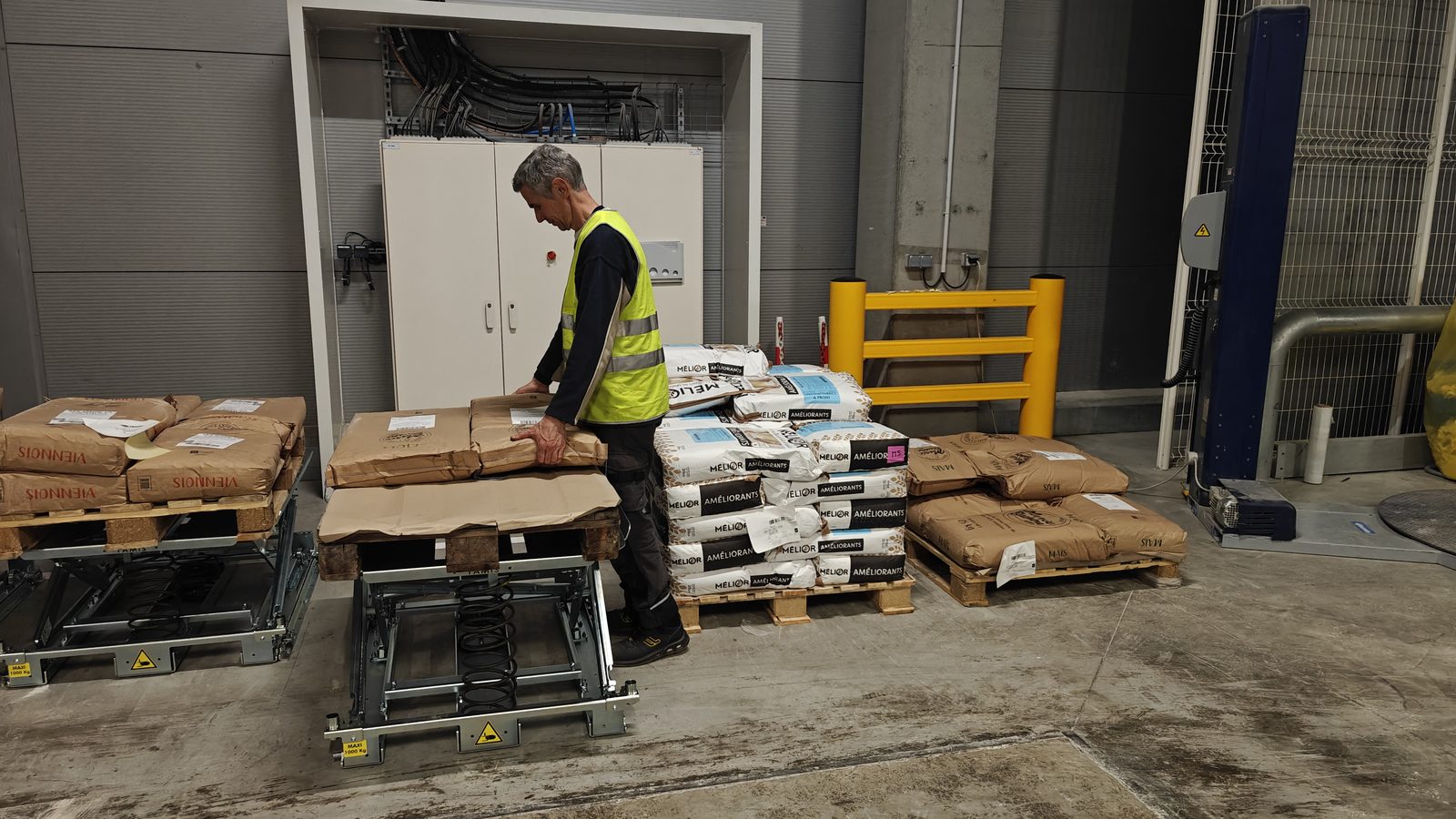 Poste de travail avec table ERGAMIS Nomade